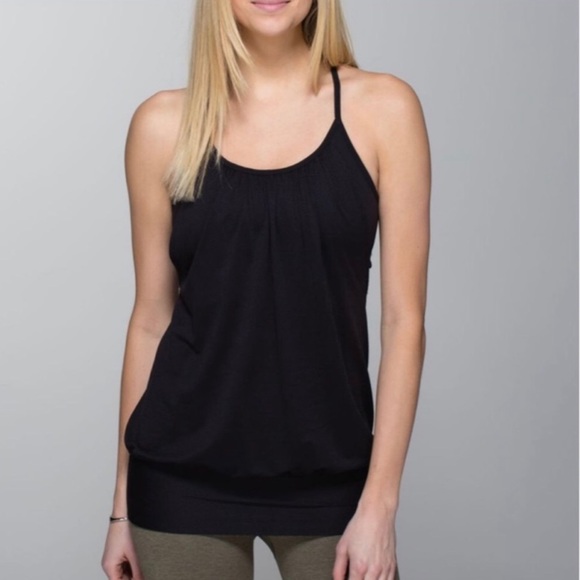 lululemon athletica Tops - Lululemon Women’s No Limit Tank Size 8